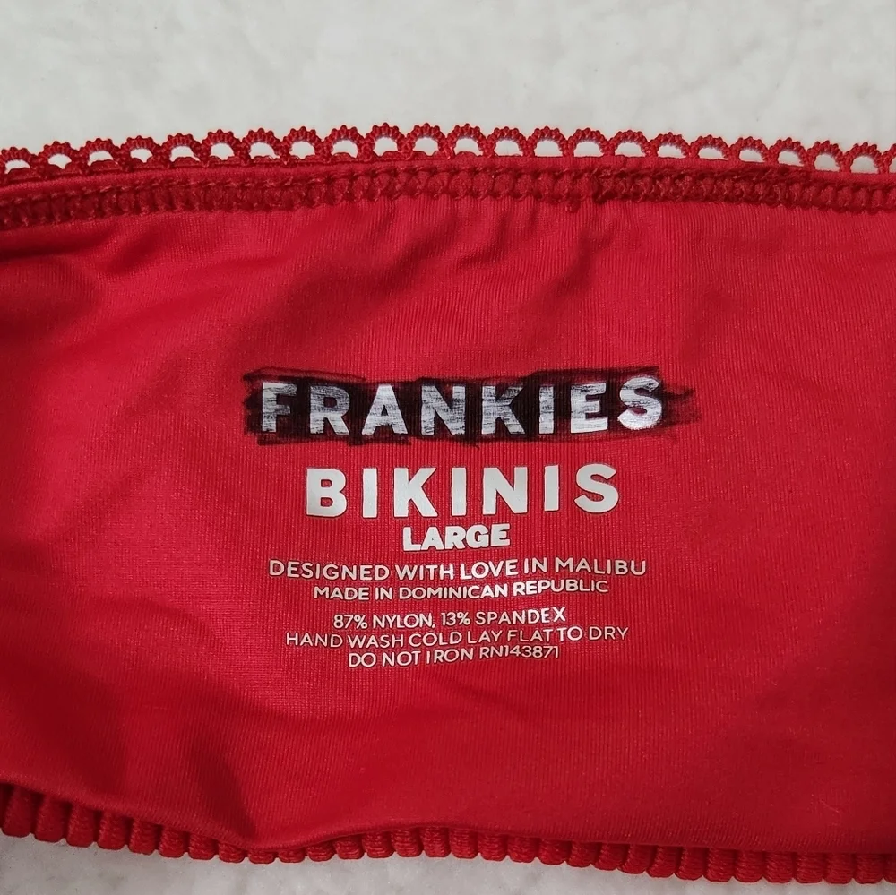 New!Frankie's Bikinis Cleo‎ Ribbed Bralette Bikini Top